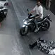 فیلم چهره باز از نامردترین دزد ایران / به بهانه کمک  پیرزن کهنسال را زمین کوبید و طلایش را برد