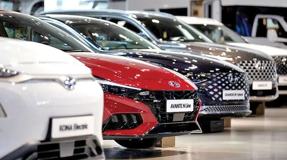 از وعده واردات 200 هزار خودرو فقط 10 هزار دستگاه!