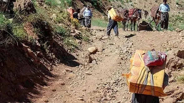 رگبار به سمت کولبرها در بانه / یک کشته و 5 زخمی