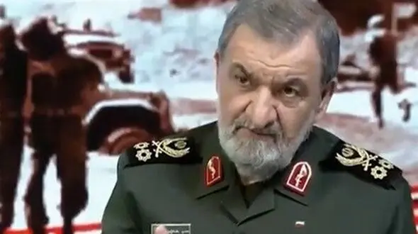 تنگه هرمز بسته شد؛ سرلشکر رضایی از فروش نفت و بازگشت درآمدها خبر داد