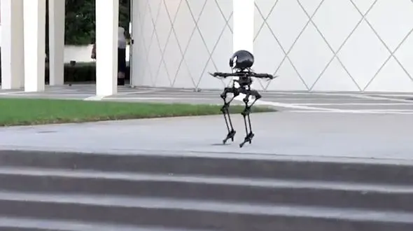 ترکیب ربات با پهپاد + فیلم