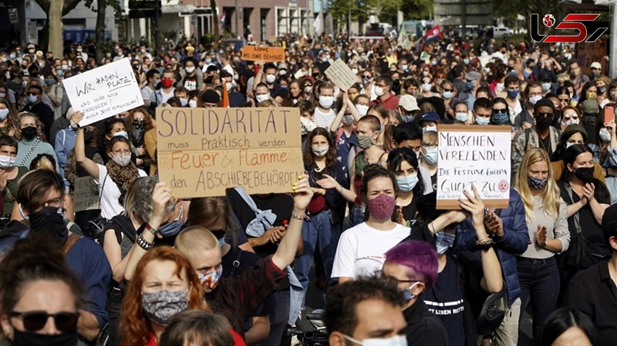 March Held in Germany in Support of Refugees Stranded near Moria Camp