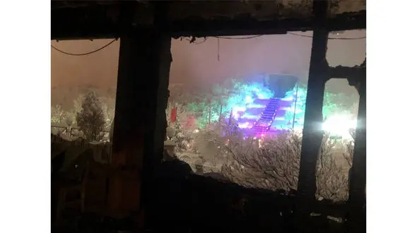 رستوران شیشه‌ای همدان سوخت