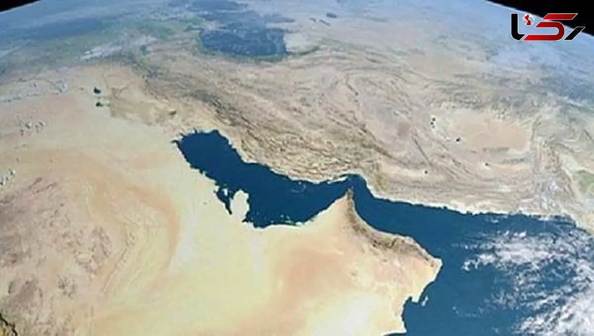 خلیج فارس؛ دریایی که بوی نفت و باروت گرفته است / ۲۱ میلیارد لیتر نفت؛ بمب ساعتی اکولوژیکی در آب‌های جنوب/مرگ خاموش لاک‌پشت‌ها و دلفین‌ها زیر لکه‌های سیاه