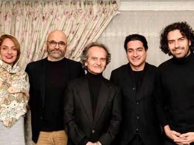 فیلم آوازخوانی باشکوه زنده همایون شجریان که همرو مست صدای خودش میکنه / جز حالت شوریده دیوانه دیوانه ندانیم