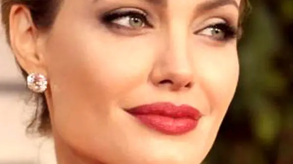 طلاق خانم بازیگر بخاطر عاشق پیشگی به تاجر عرب 