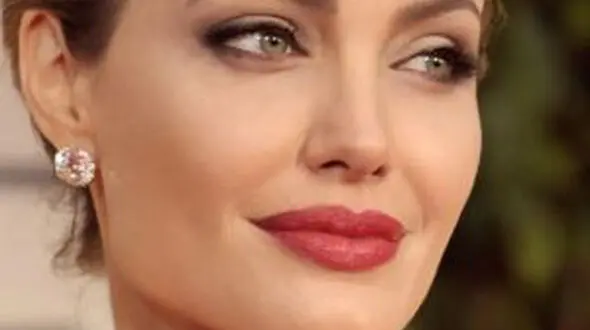 طلاق خانم بازیگر بخاطر عاشق پیشگی به تاجر عرب 