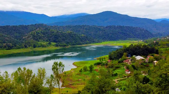 منطقه رویایی لفور واقع در شهرستان سوادکوه + فیلم 