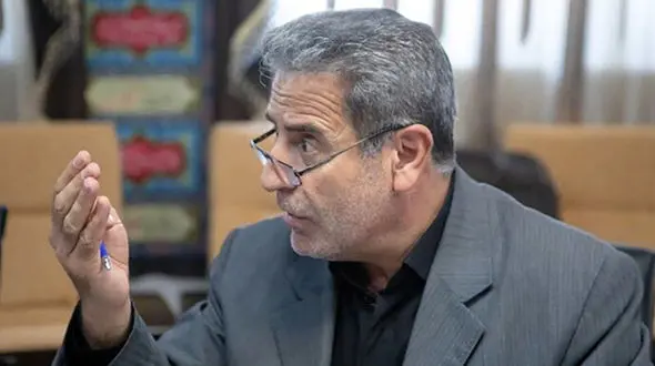 وزرا در سایه تعطیلی مجلس پنهان نشوند/ امروز وقت حضور در میدان است