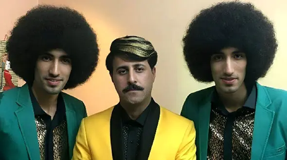 عکس/ تیپ و چهره تازه «رحمت الله امینی سریال پایتخت» در کنار علی اوجی+عکس