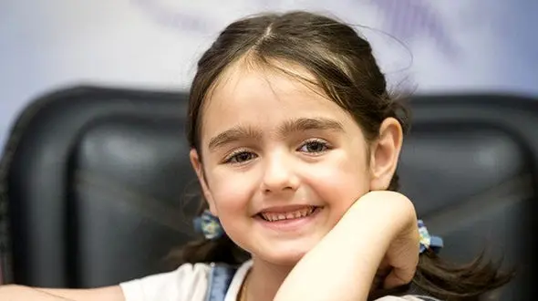 عکس چهره زیر و رو شده خانم بازیگر بچه مهندس / با استایلی خاص و کاملا خانومانه !