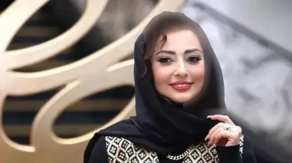 وقتی نفیسه روشن عصر جمعه توی هیئت آش نذری دست مردم میده/قبول باشه+فیلم