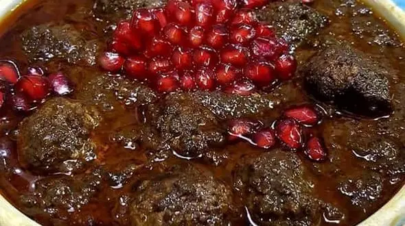 طعم‌ های ماندگار از شیرینی هندوانه‌ ای تا خورشت انار دون