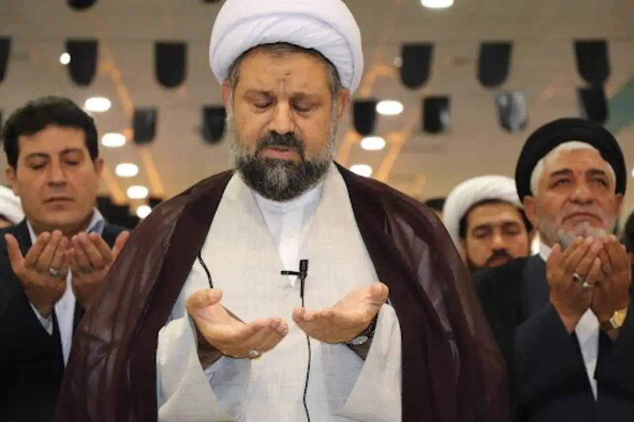 امام جمعه رباط کریم: صداقت سرمایه اصلی خبرنگاران