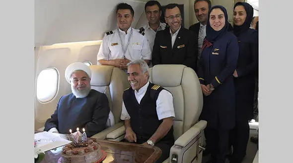 سورپرایز رئیس جمهور روحانی در آسمان +تصاویر