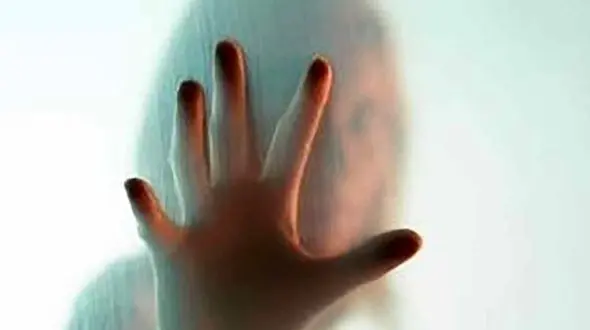  حکم زندان برای 2 بازیکن فوتبال بخاطر فیلم سیاه یک زن + عکس