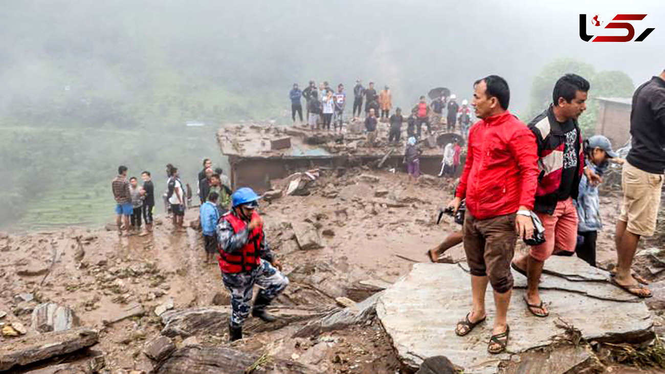 رانش زمین با 12 کشته در نپال + عکس