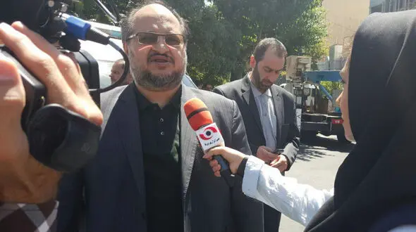 محمد شریعتمداری در راهپیمایی روز قدس + عکس