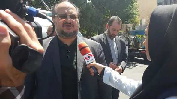 محمد شریعتمداری در راهپیمایی روز قدس + عکس