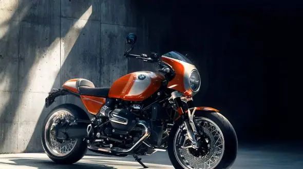 رونمایی از موتورسیکلت بی‌ام‌و ۲۰۲۵؛ ترکیب قدرت و طراحی مدرن