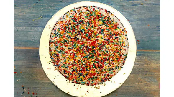 طرز پخت کیک سه رنگ