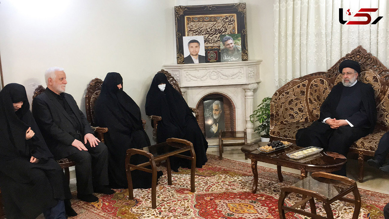 رییس‌جمهور به همراه همسرش به دیدار خانواده شهید حسن صیادخدایی رفت