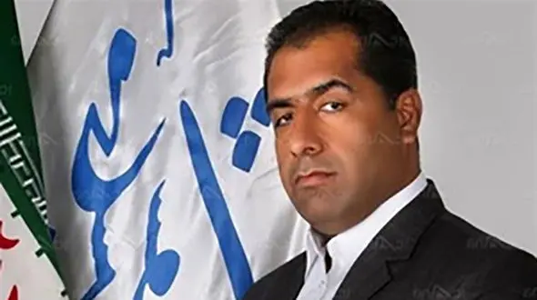 
عذرخواهی نماینده سراوان از مردم/ از حق و حقوقم کوتاه نمیایم
