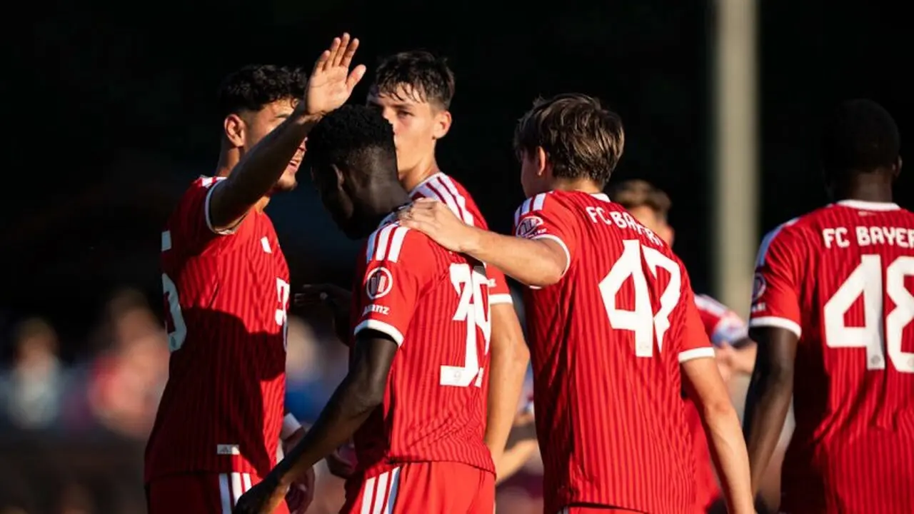 پیروزی 15-0 بایرن: اسکوردبورد هم کم آورد!