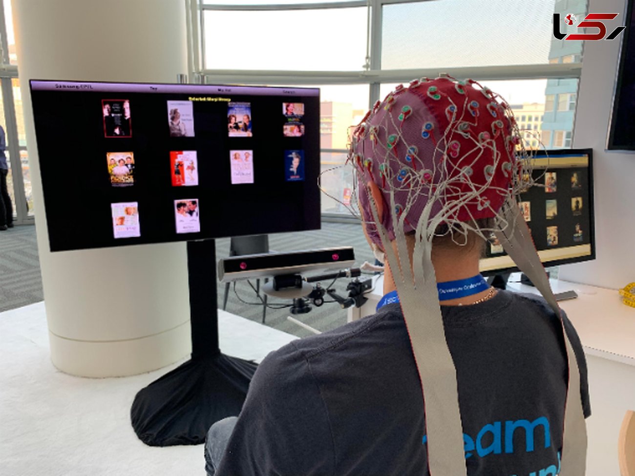 سامسونگ در حال توسعه فناوری کنترل تلویزیون با امواج مغزی است