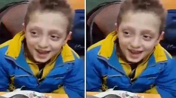 فیلم صدای جادویی پسربچه زباله گرد ! / آوازخوانی برای یک لقمه کله پاچه !