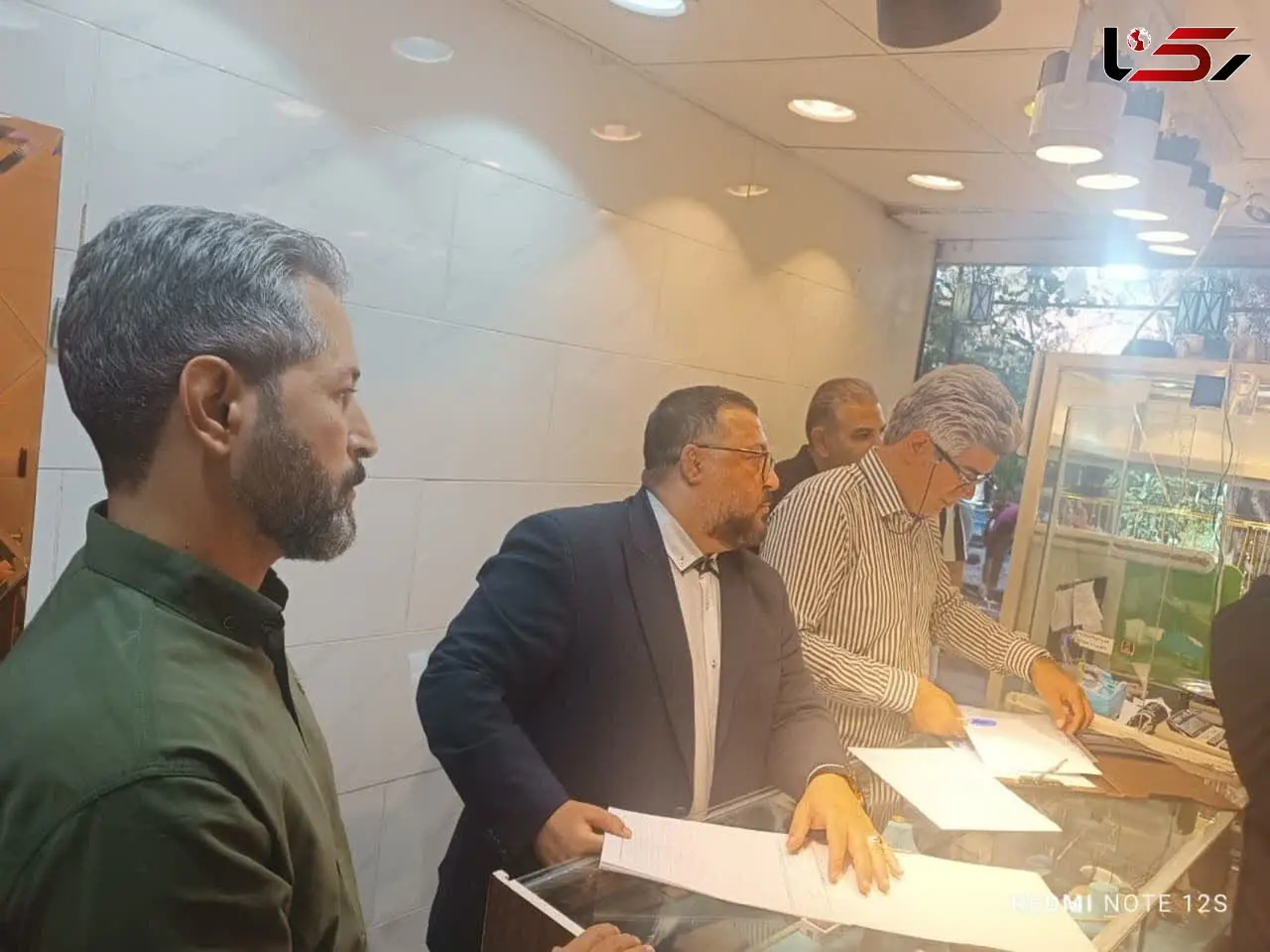کشف و توقیف طلاهای زینتی بدون کد شناسایی در خرم آباد