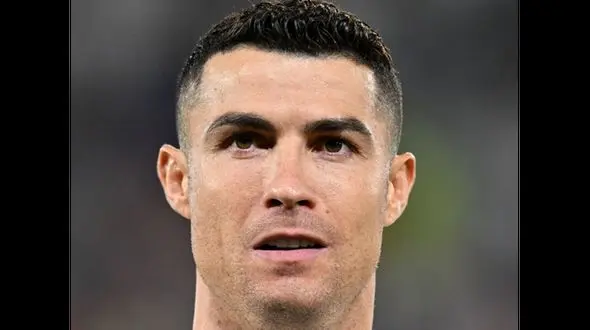 عکس مدیر هتل اسپیناس با این چهره معروف