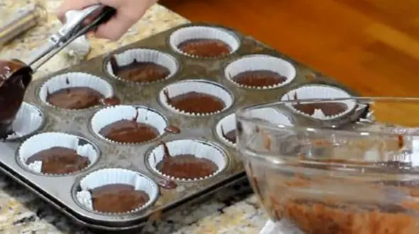 فیلم کاپ کیک شکلاتی / لذت هر لقمه شکلات 