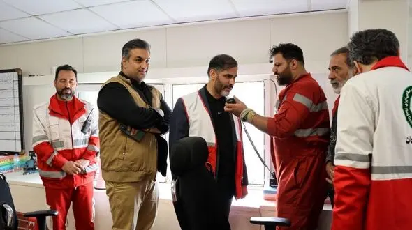 حضور سردار سعید محمد در جمع امدادگران هلال‌احمر تهران 