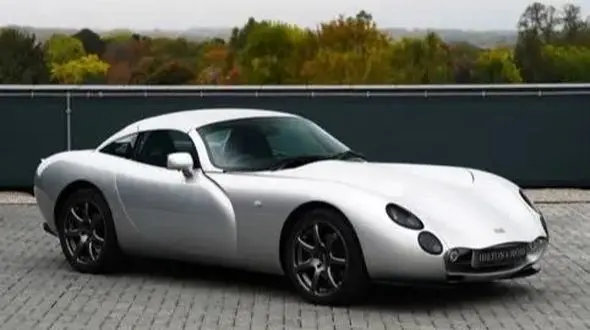 معرفی تی‌ وی‌ آر توسکان 2: شاهکار مهندسی بریتانیا در خودروهای نادر / عکس