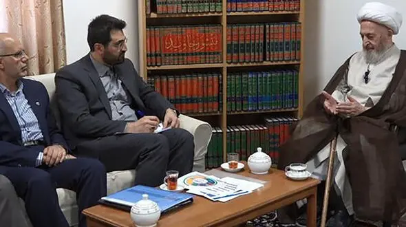 سهم عمده ای از مالیات پرداختی مردم در عمران و آبادانی کشور مصرف می شود
