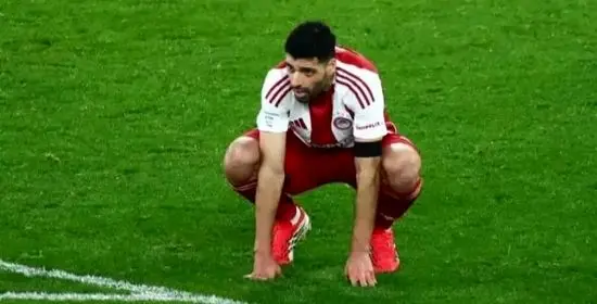 طارمی را در یونان له کردند