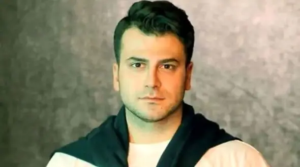 صحبتهای صمیمی روزبه حصاری جواد جوادی بچه مهندس ۳ : دوست دارم ازدواج کنم و پدرم آرزو دارد نوه هایش را ببیند