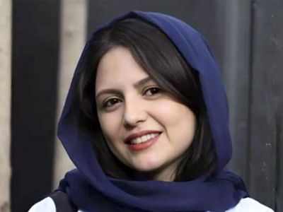 عکس ها / نگاهی به تیپ و استایل شیک بازیگران سریال آلا / از مانتو شیک و مجلسی نیلوفر کوخانی و لباس مخمل نفیسه روشن تا  داریوش فرهنگ و سام قریبیان !