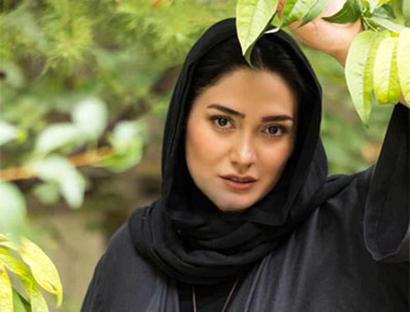 جنجال‌های بازیگران درباره احکام اسلامی؛ از دست دادن زن و مرد تا نجس نبودن سگ!