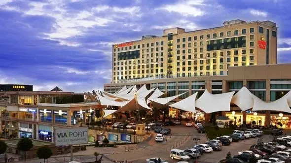 قیمت اقامت در هتل کرون پلازا استانبول