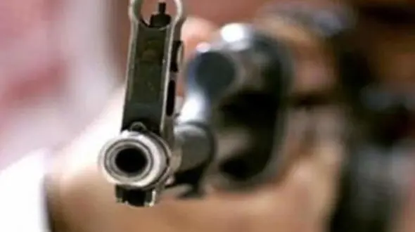 شلیک مرگبار به دختر و پسر 9 ساله در جشن عروسی/ 5 روستایی دیگر به بیمارستان  فارس منتقل شدند