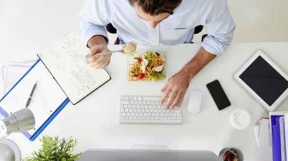 ارتقای سلامت در محیط کار با 6 راه موثر