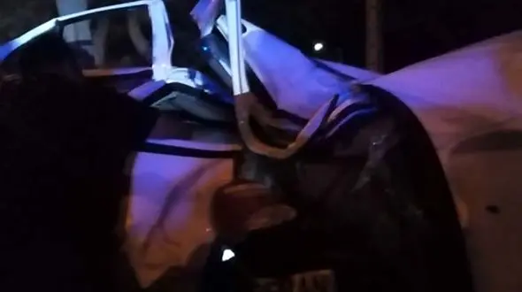 مرگ تلخ 2 کودک و مادر جوان در پژو 206 مچاله شده