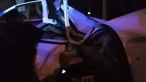 مرگ تلخ 2 کودک و مادر جوان در پژو 206 مچاله شده