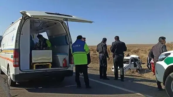 تصادف شدید ساینا در سرخس + تصاویر 