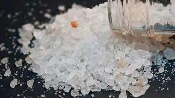 سوپر مارکت محله کن تهران مواد ممنوعه می فروخت / پلیس فاش کرد