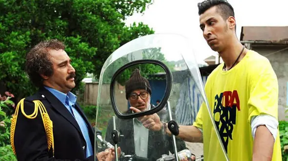 رونمایی از مادربزرگ بانمک بهرام افشاری، بهتاش سریال پایتخت/ چه خونه گرم و صمیمی داره+عکس