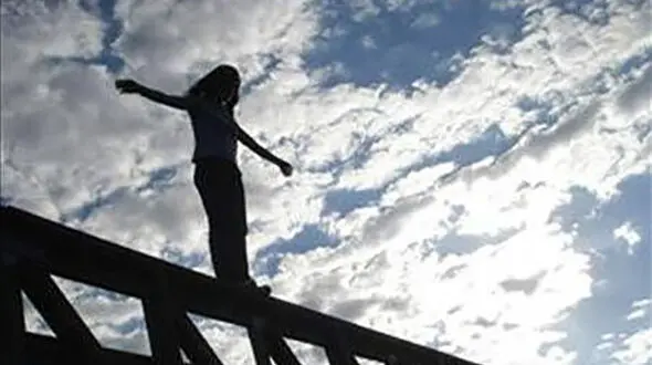 خودکشی جوان خوزستانی روی پل کابلی لالی