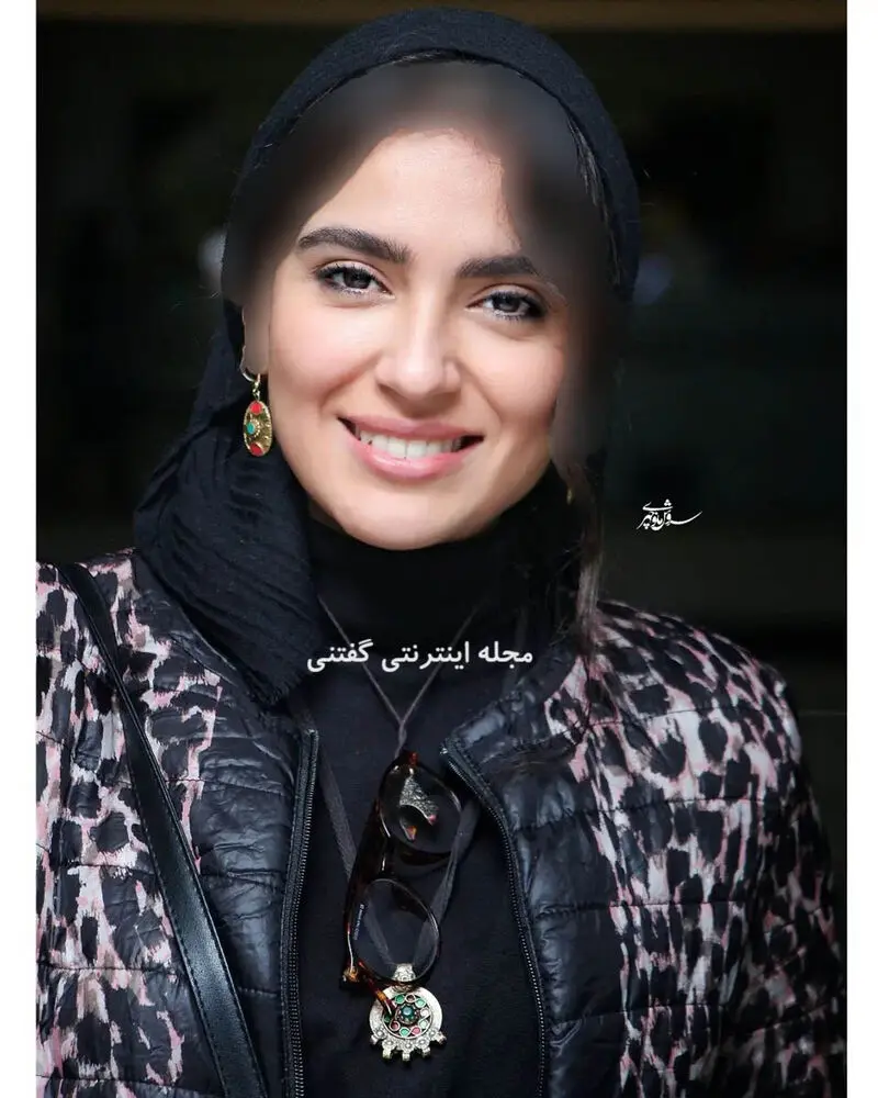 مونا کرمی